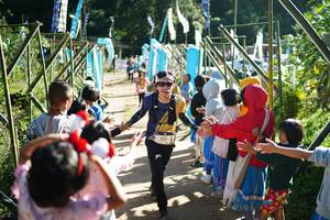 BIB: 231
                            <button type="button" onclick="openModal(19042671)" class="btn btn-primary btn-sm float-right btn-popup" data-toggle="modal" data-target=".modal-high-quality">
                        <i class="fas fa-shopping-cart"></i> Add to Cart
                    </button>
                                            <button type="button" onclick="isThisMe(19042671, true)" class="btn btn-success btn-sm float-right btn-popup btn-isme hidden" data-toggle="tooltip" data-placement="bottom" title="นี่คือรูปของคุณใช่ไหม คลิกที่นี่เพื่อเอาเข้าอัลบั้ม">
                        <i class="fas fa-plus"></i> Add to album
                    </button>
                    <button type="button" onclick="isThisMe(19042671, false)" class="btn btn-warning btn-sm float-right btn-popup btn-isnotme hidden">
                        <i class="fas fa-ban"></i> Remove from album
                    </button>